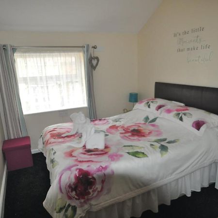 Devon Guest House Blackpool Dış mekan fotoğraf